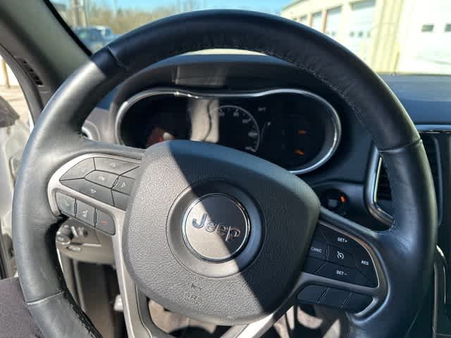 Thumbnail: 2018 Jeep Grand Cherokee - 11