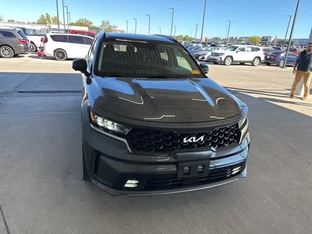 Thumbnail: 2022 Kia Sorento - 21