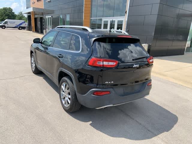Thumbnail: 2017 Jeep Cherokee - 18