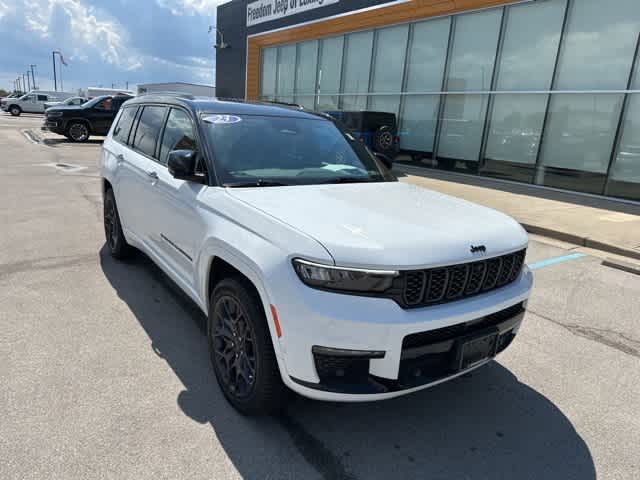 Thumbnail: 2023 Jeep Grand Cherokee L - 30