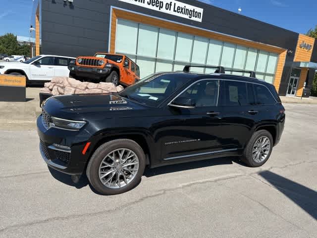 Thumbnail: 2022 Jeep Grand Cherokee - 20