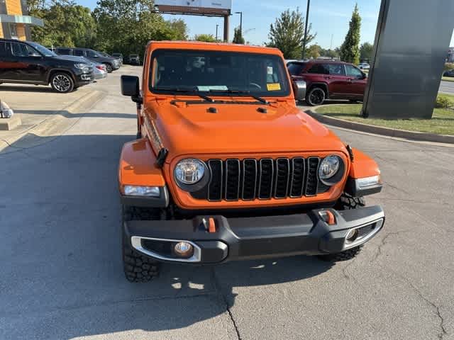 Thumbnail: 2025 Jeep Gladiator - 29