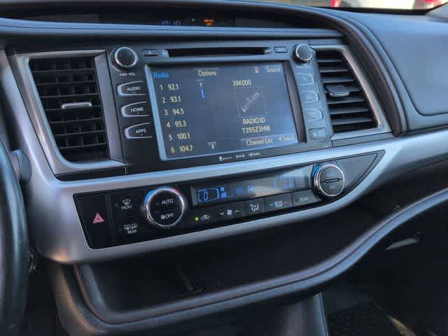 Thumbnail: 2017 Toyota Highlander - 29