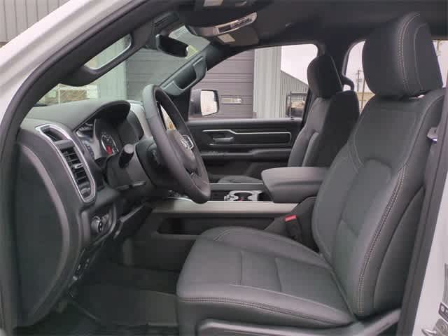 Thumbnail: 2026 RAM 1500 - 17