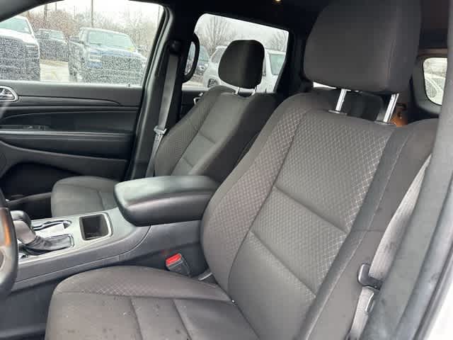 Thumbnail: 2019 Jeep Grand Cherokee - 4