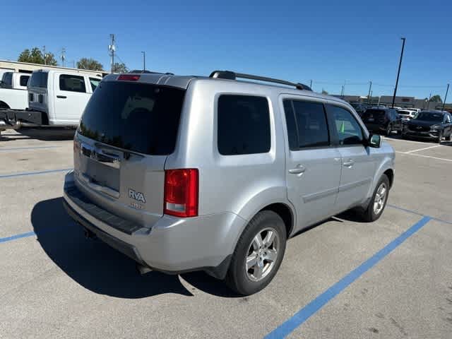 Thumbnail: 2011 Honda Pilot - 20