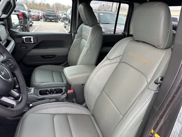 Thumbnail: 2026 Jeep Gladiator - 4