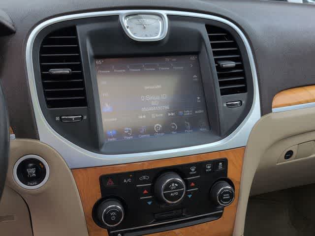 Thumbnail: 2013 Chrysler 300 - 28