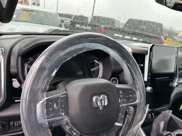 Thumbnail: 2026 RAM 1500 - 4