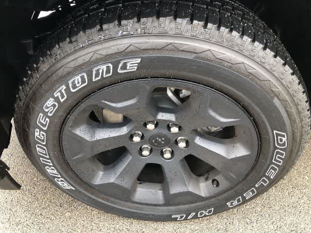 Thumbnail: 2026 RAM 1500 - 10