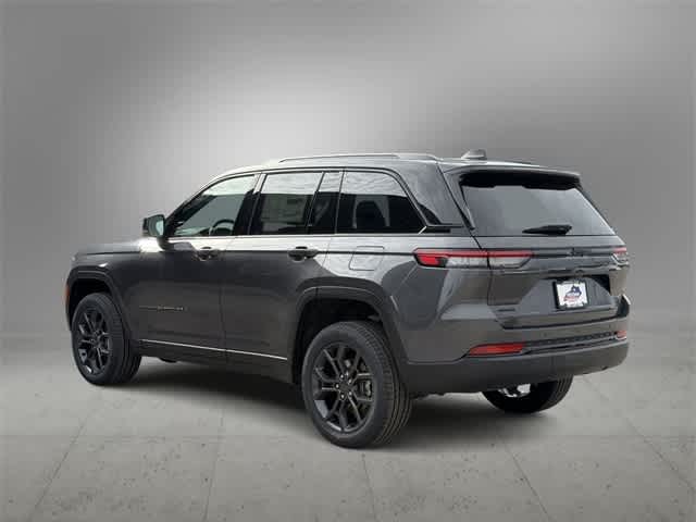 Thumbnail: 2025 Jeep Grand Cherokee - 6