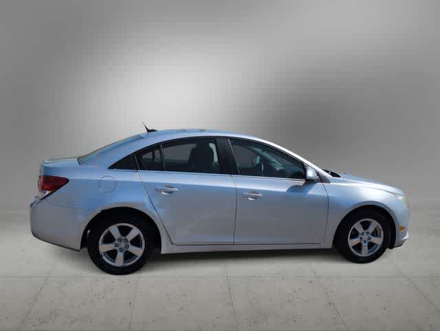 Thumbnail: 2014 Chevrolet Cruze - 9