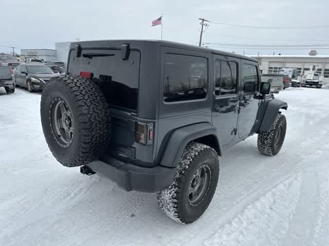 Thumbnail: 2016 Jeep Wrangler - 17