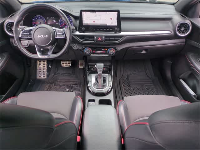 Thumbnail: 2023 Kia Forte - 16