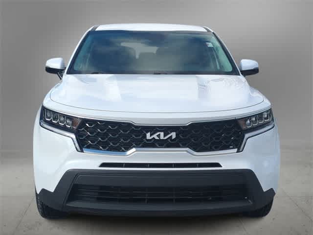 Thumbnail: 2023 Kia Sorento - 3