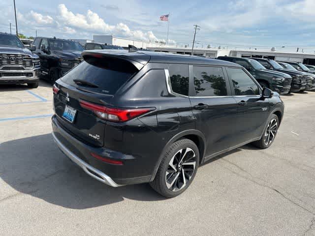 Thumbnail: 2025 Mitsubishi Outlander - 23