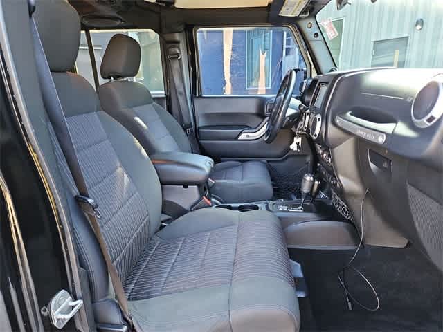 Thumbnail: 2012 Jeep Wrangler - 22