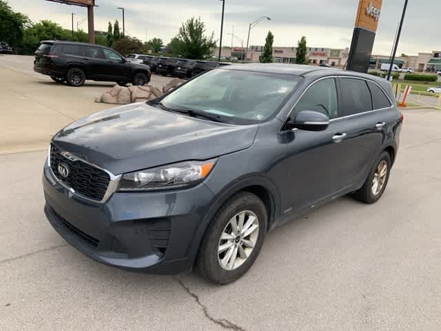 Thumbnail: 2020 Kia Sorento - 2