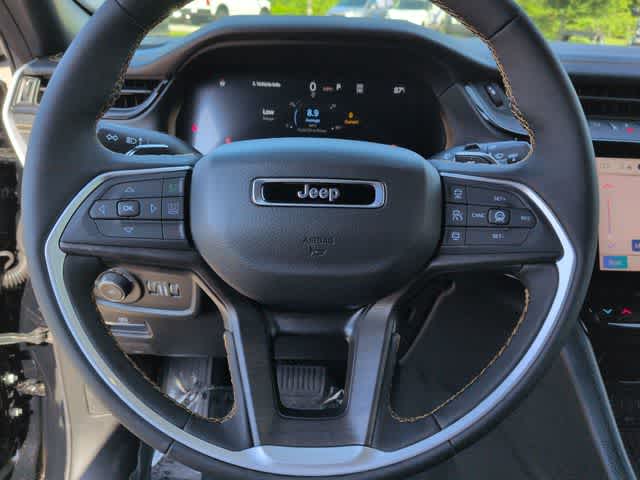Thumbnail: 2026 Jeep Grand Cherokee - 25