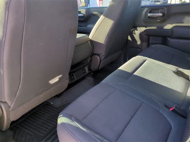 Thumbnail: 2019 Chevrolet Silverado 1500 - 17