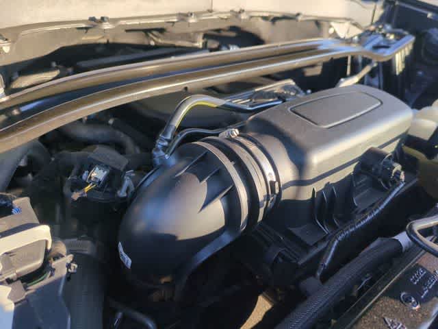 Thumbnail: 2020 Ford Explorer - 15