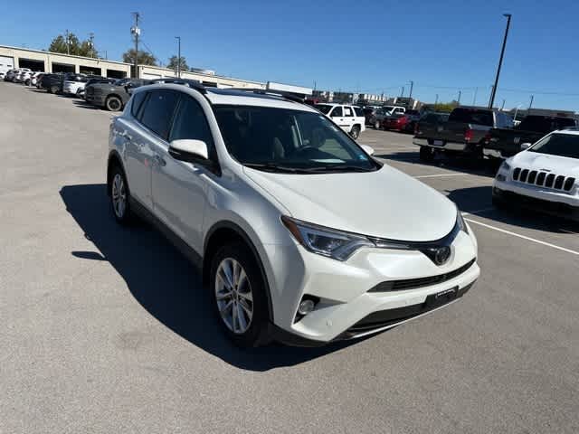 Thumbnail: 2018 Toyota RAV4 - 25