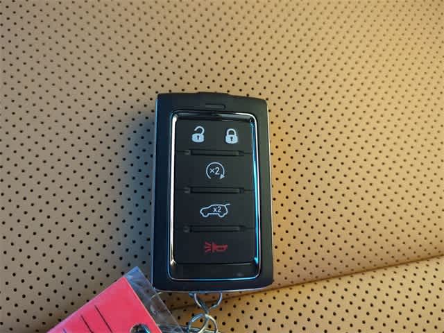 Thumbnail: 2025 Jeep Grand Cherokee - 37