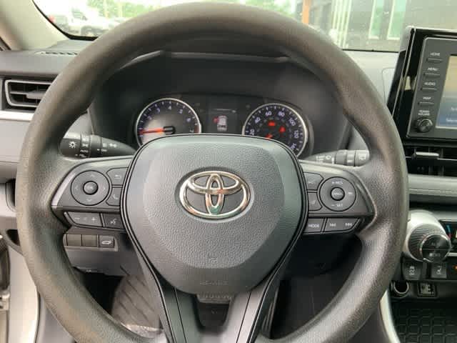 Thumbnail: 2019 Toyota RAV4 - 12