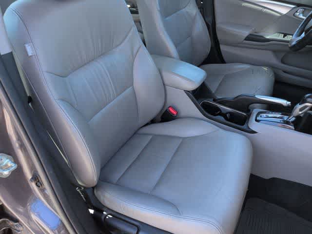 Thumbnail: 2014 Honda Civic - 21