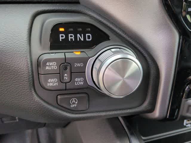 Thumbnail: 2026 RAM 1500 - 33