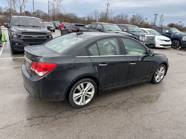 Thumbnail: 2016 Chevrolet Cruze - 18