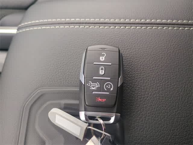 Thumbnail: 2026 RAM 1500 - 37