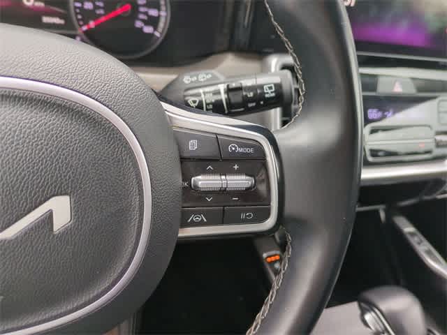 Thumbnail: 2022 Kia Sorento - 25