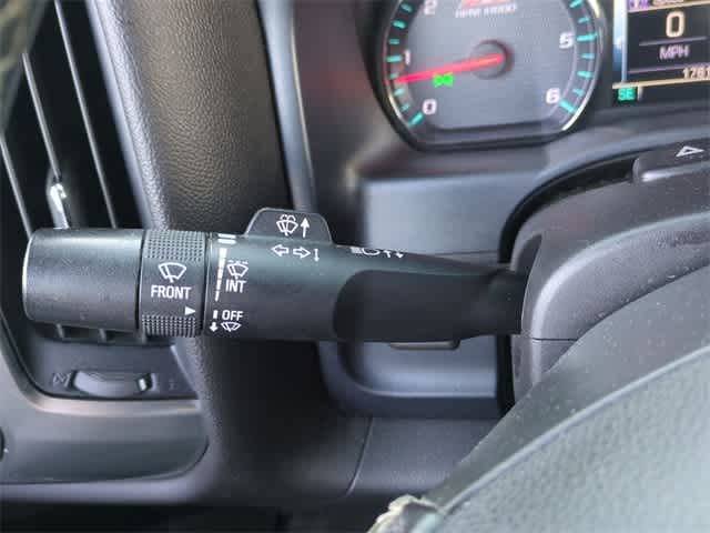 Thumbnail: 2018 Chevrolet Silverado 1500 - 26