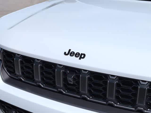 Thumbnail: 2026 Jeep Grand Cherokee - 12