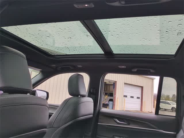 Thumbnail: 2025 Jeep Grand Cherokee - 20