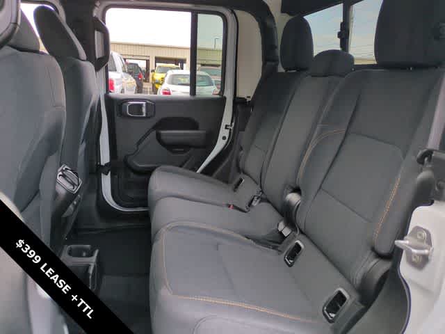 Thumbnail: 2025 Jeep Gladiator - 19