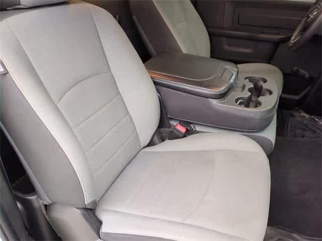 Thumbnail: 2022 RAM 1500 Classic - 19