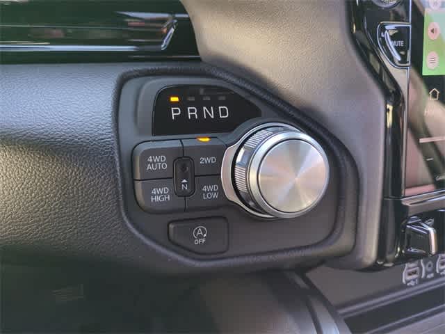 Thumbnail: 2026 RAM 1500 - 32