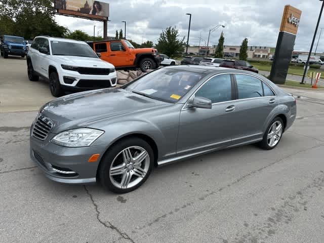 Thumbnail: 2012 Mercedes-Benz S-Class - 13