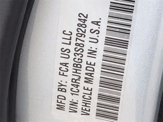 Thumbnail: 2025 Jeep Grand Cherokee - 35