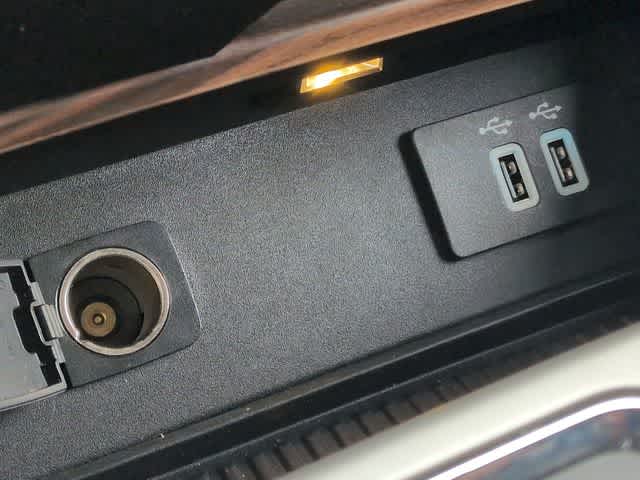 Thumbnail: 2016 Ford F-150 - 32