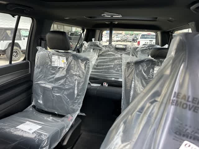 Thumbnail: 2026 Jeep Grand Wagoneer L - 6