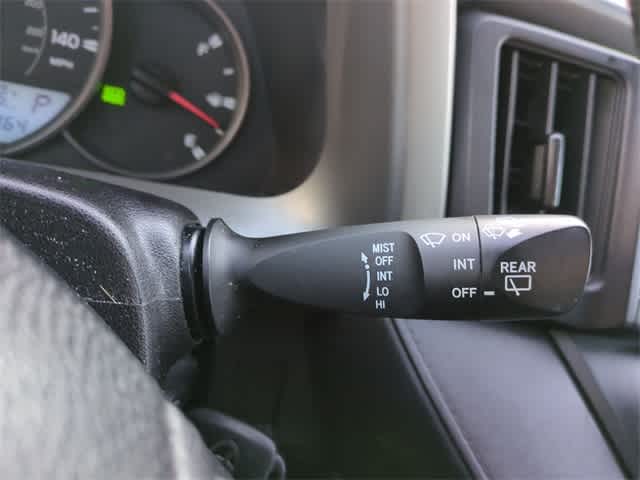 Thumbnail: 2016 Toyota RAV4 - 26