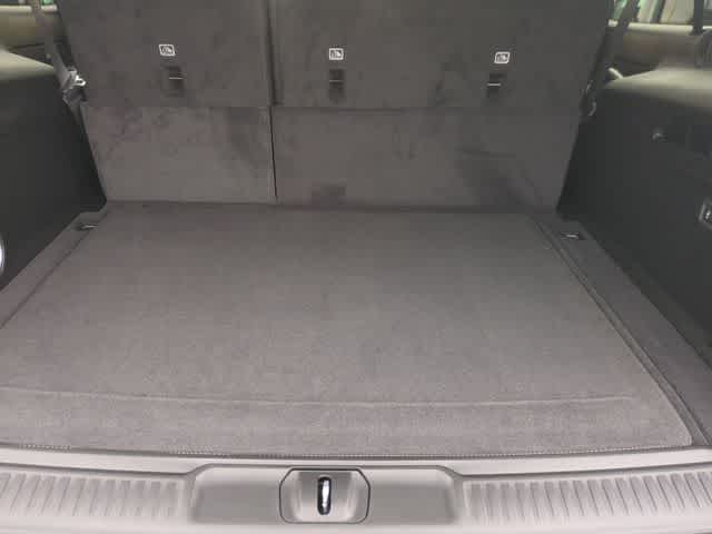 Thumbnail: 2026 Jeep Grand Wagoneer L - 37