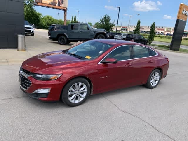Thumbnail: 2019 Chevrolet Malibu - 12