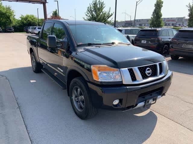 Thumbnail: 2015 Nissan Titan - 26