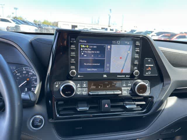 Thumbnail: 2021 Toyota Highlander - 8