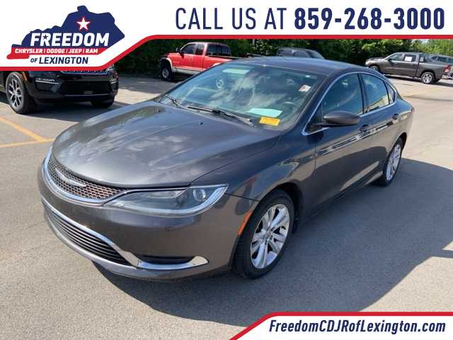 Thumbnail: 2015 Chrysler 200 - 1