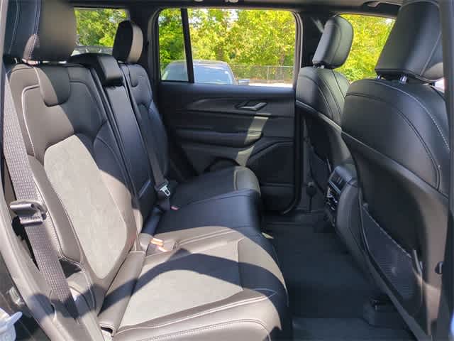 Thumbnail: 2025 Jeep Grand Cherokee - 22